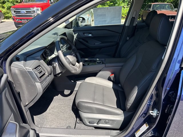 New 2026 Nissan Rogue Dark Armor AWD/4WD image 13