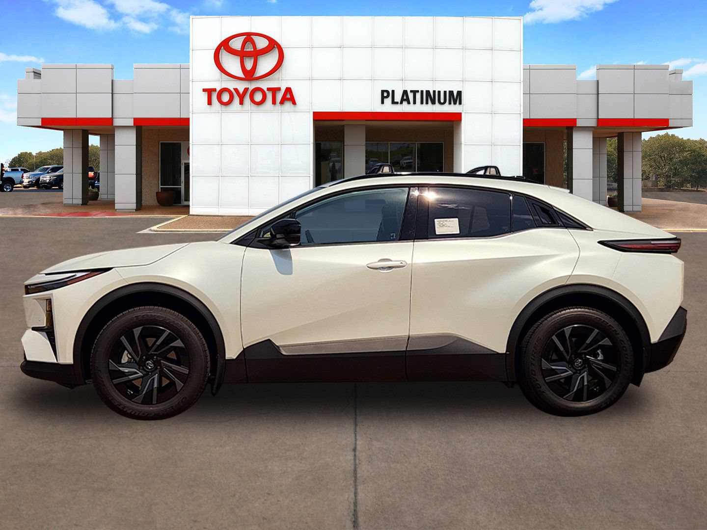 New 2026 Toyota C-HR AWD/4WD video 3
