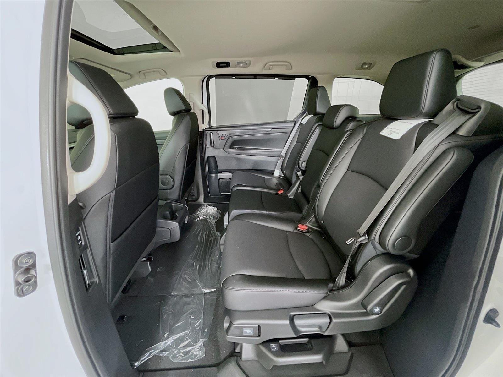 New 2026 Honda Odyssey EX-L image 17
