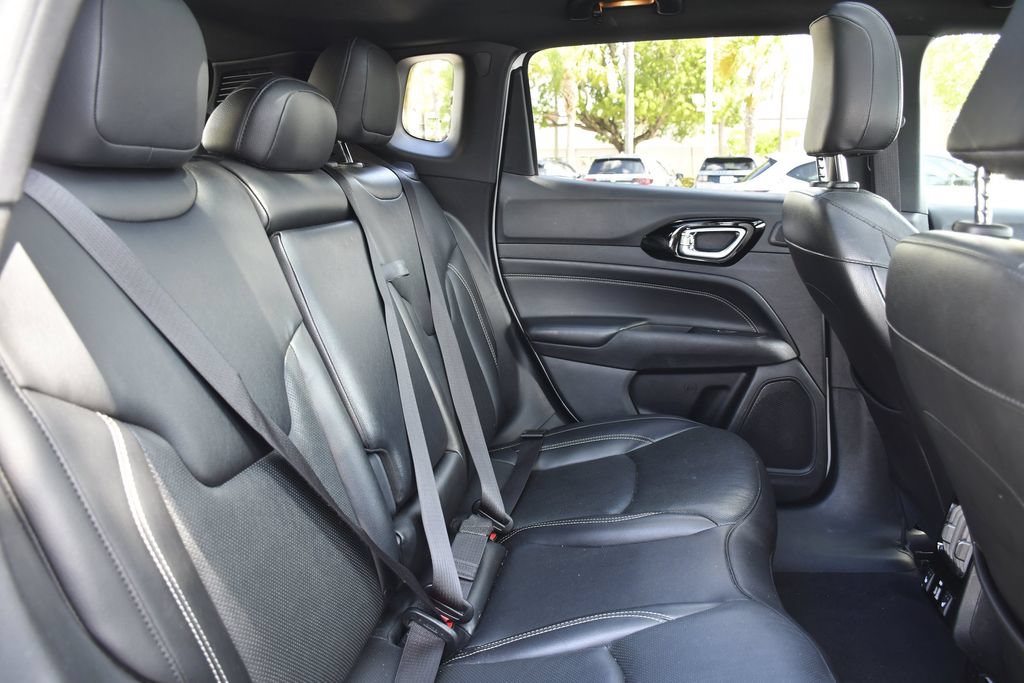 Used 2022 Jeep Compass High Altitude AWD/4WD image 24