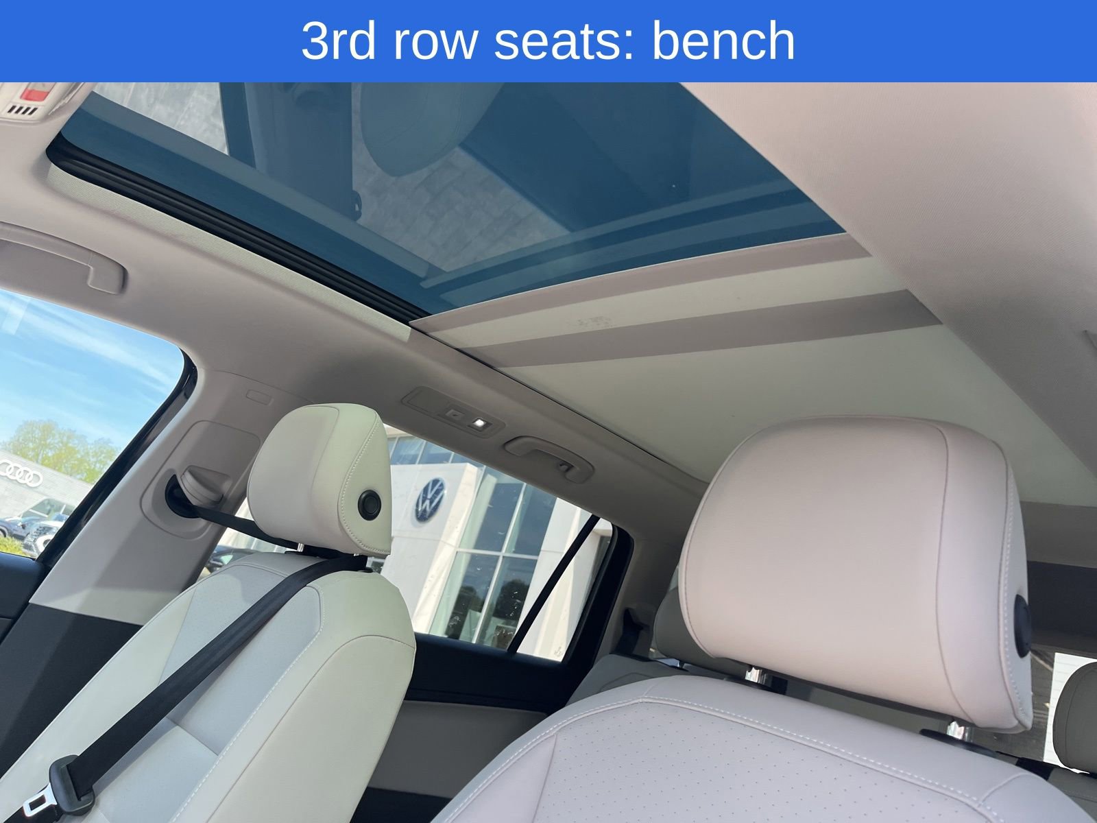 Used 2020 Volkswagen Tiguan SE image 14