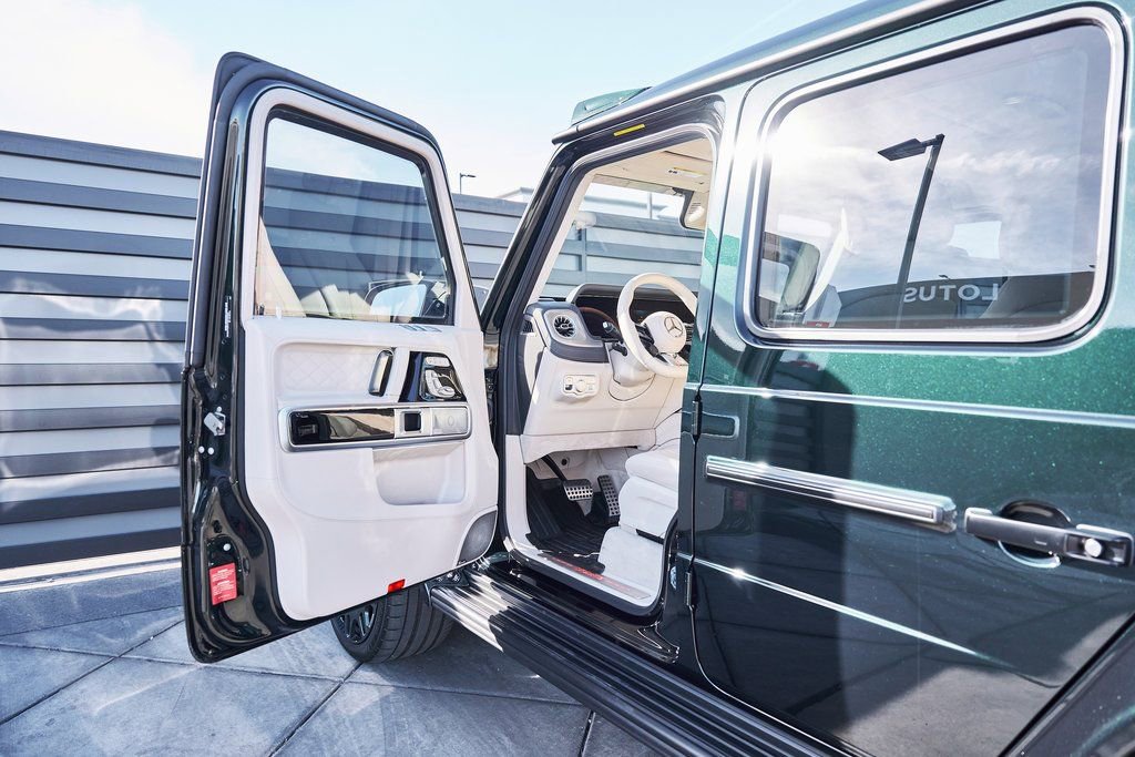 Used 2025 Mercedes-Benz G 63 AMG 4MATIC image 44