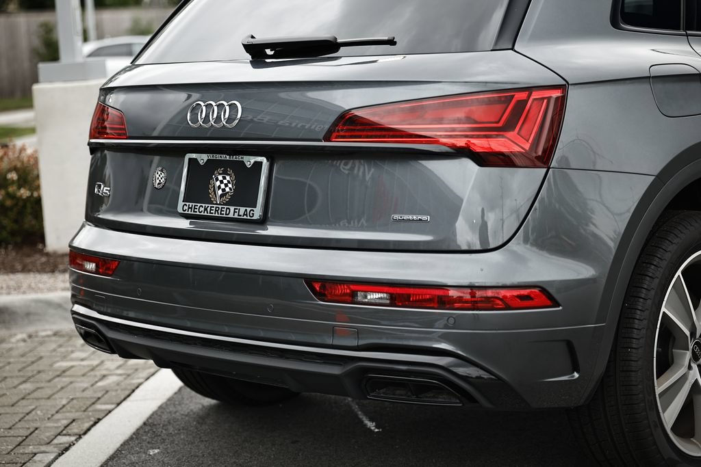 Used 2025 Audi Q5 Premium Plus w/ Premium Plus AWD/4WD image 9