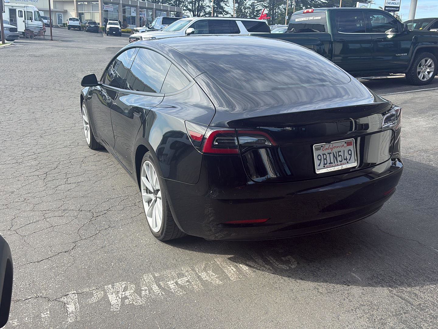 Used 2020 Tesla Model 3 Standard Range RWD image 8