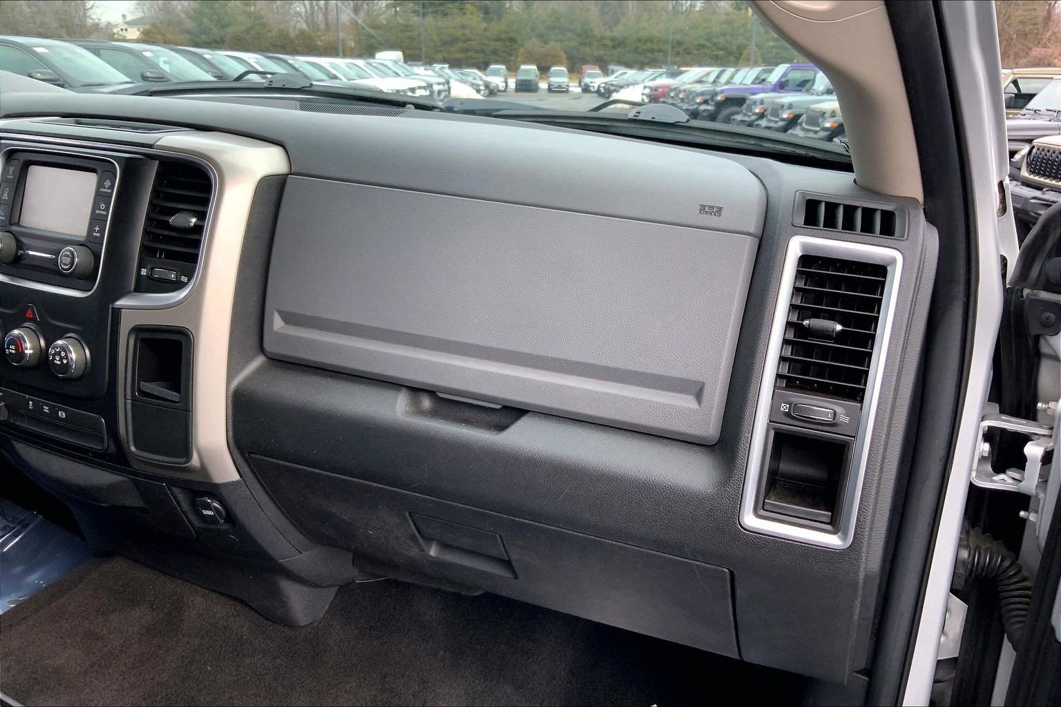 Used 2017 RAM 2500 SLT image 17