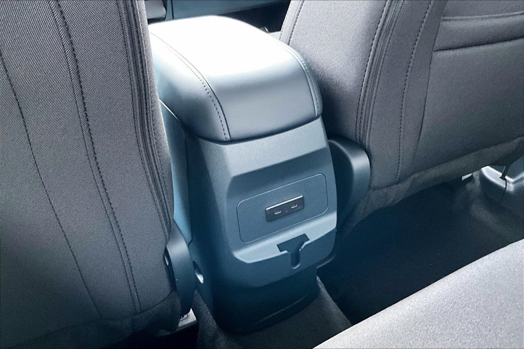 New 2026 Ford Maverick XL AWD/4WD image 18