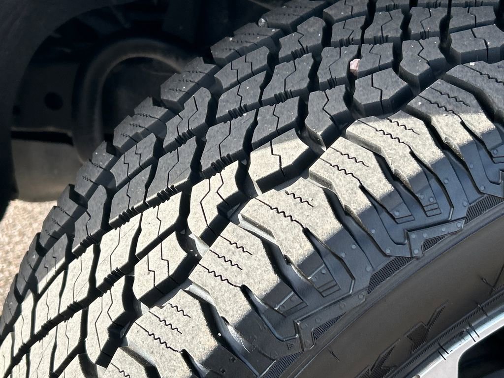 Used 2020 Chevrolet Colorado Z71 image 27