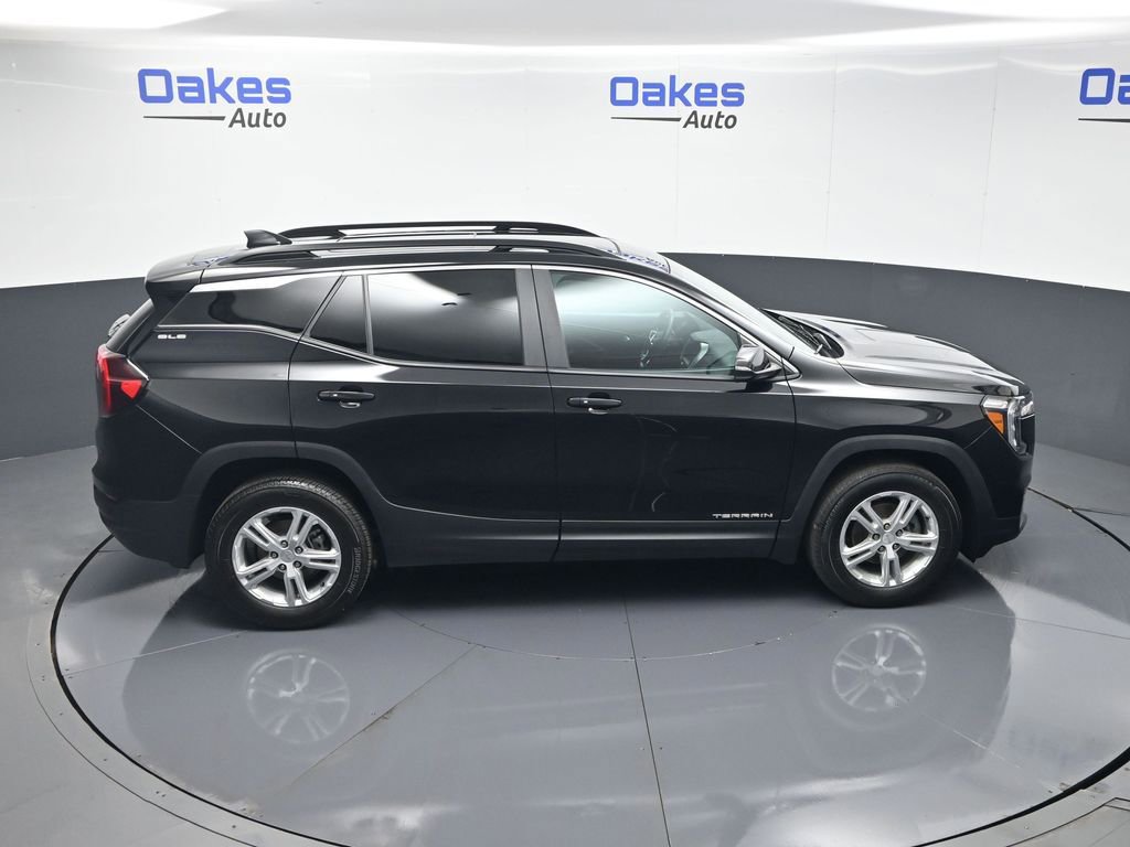 Used 2023 GMC Terrain SLE w/ Driver Convenience Package AWD/4WD image 54