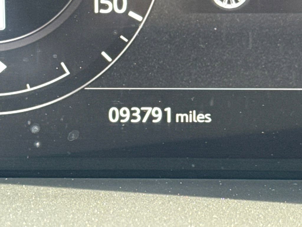 Used 2020 Land Rover Range Rover HSE image 39