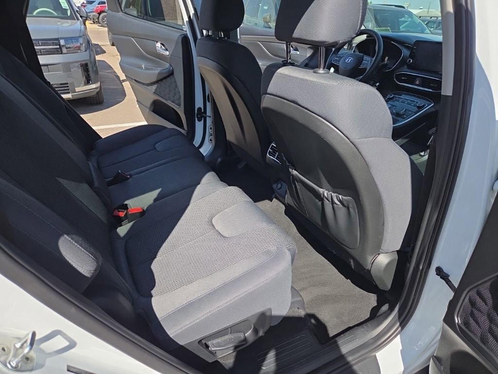 Used 2022 Hyundai Santa Fe SE AWD/4WD image 27