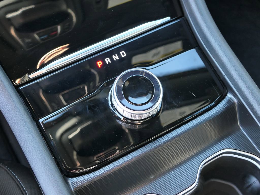 Used 2025 Jeep Grand Cherokee L Laredo w/ Luxury Tech Group I image 18