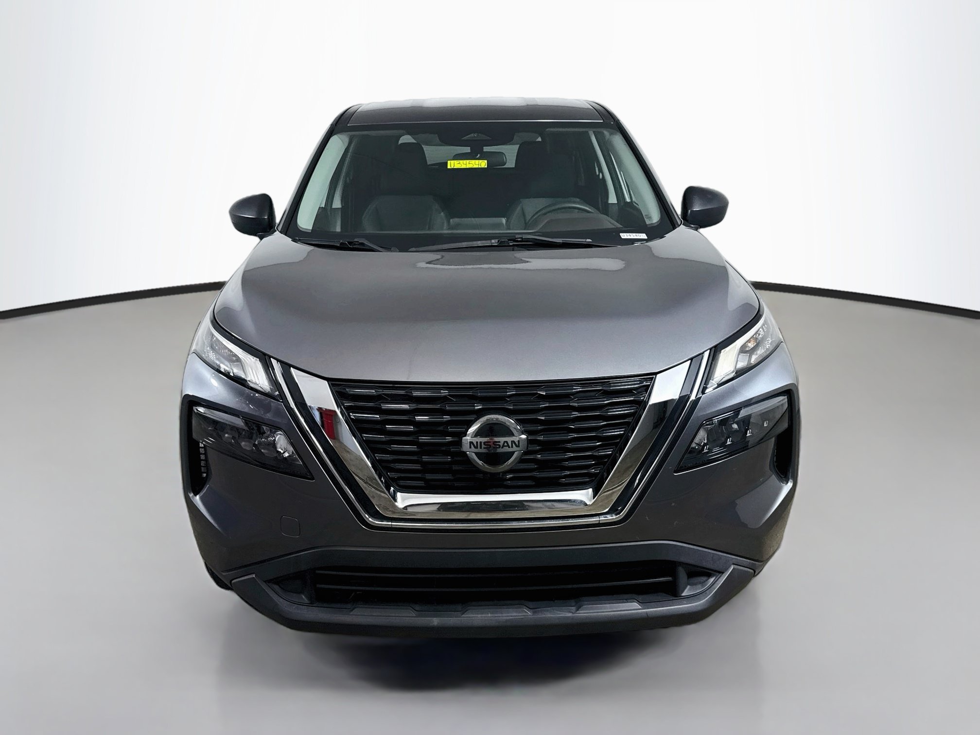 Used 2021 Nissan Rogue S FWD image 2