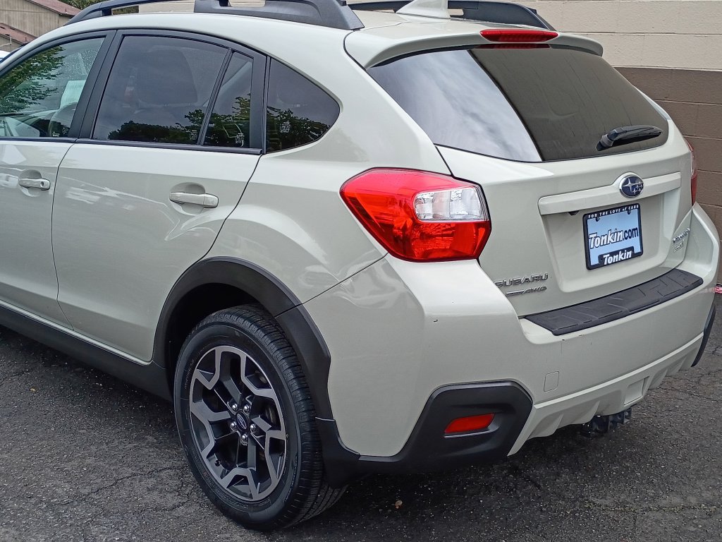 Used 2017 Subaru Crosstrek 2.0i Limited w/ Popular Package #2 AWD/4WD image 7