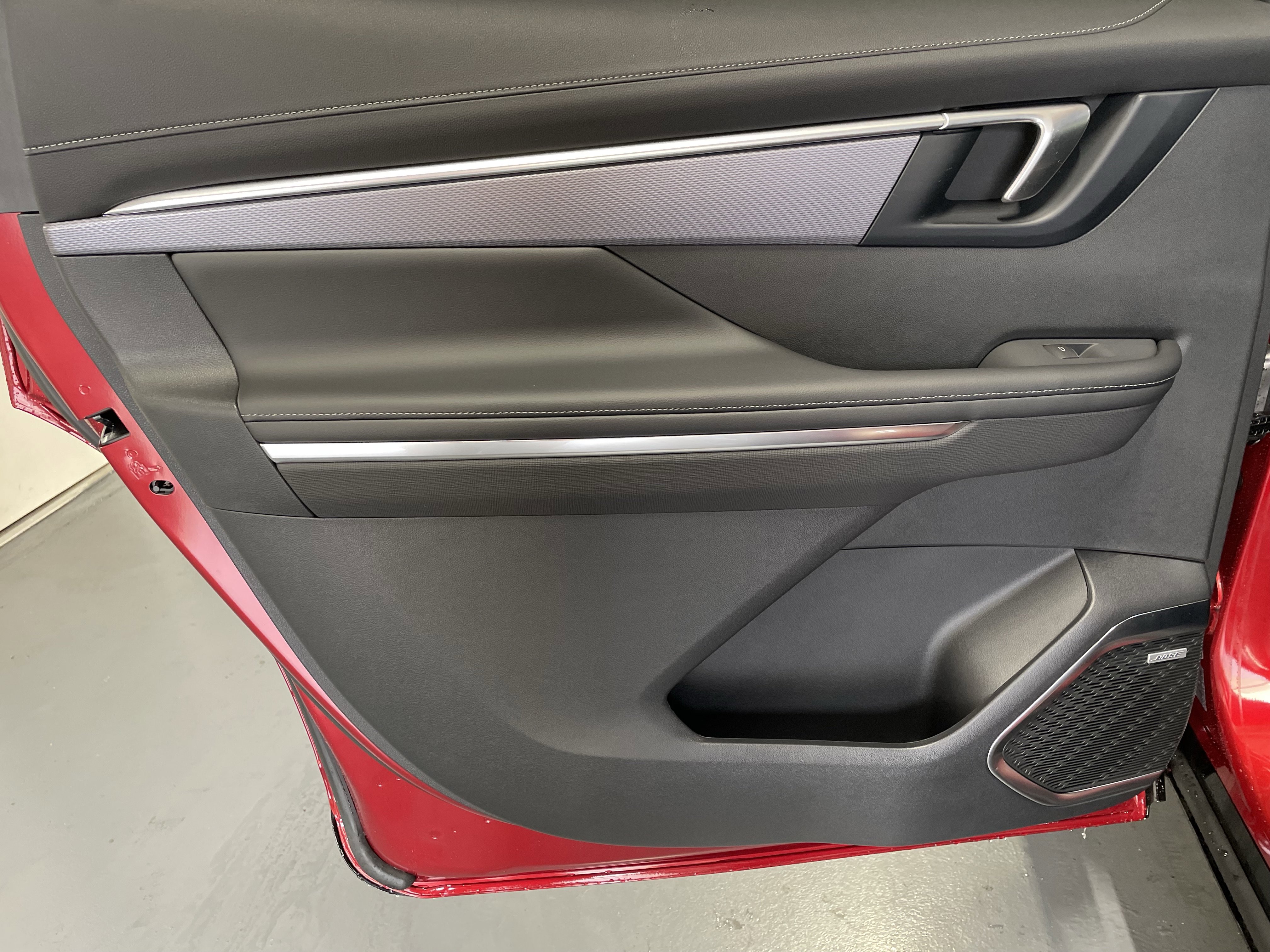 New 2026 Buick Enclave Sport Touring w/ Power Package image 11