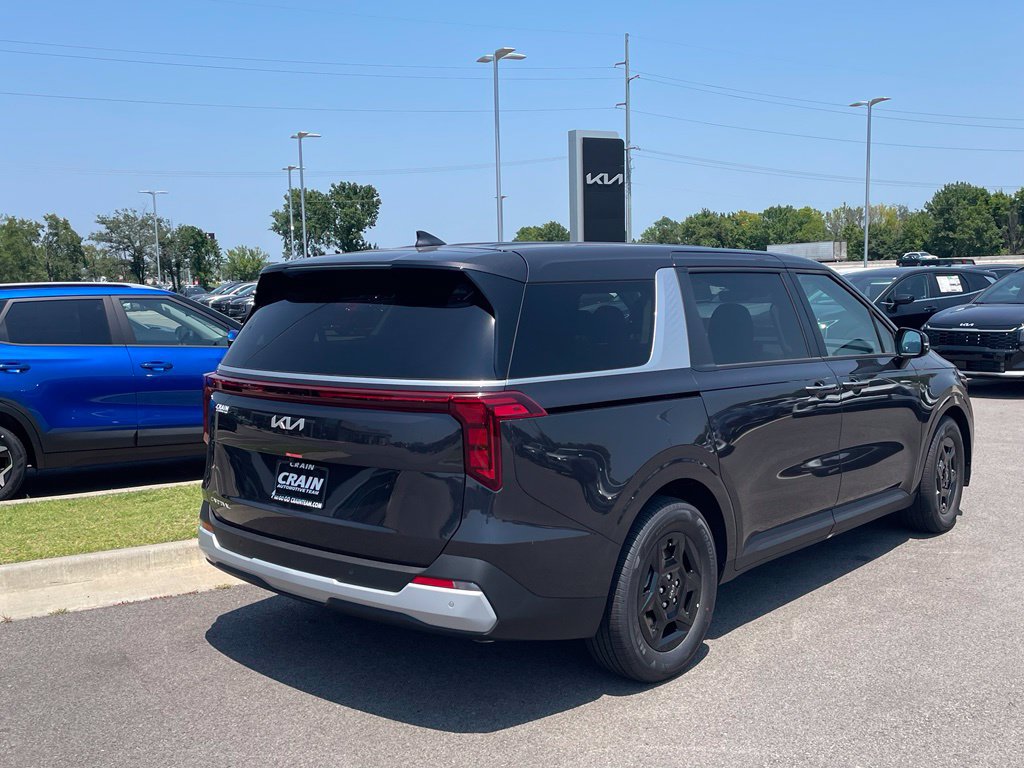 New 2026 Kia Carnival FWD image 8