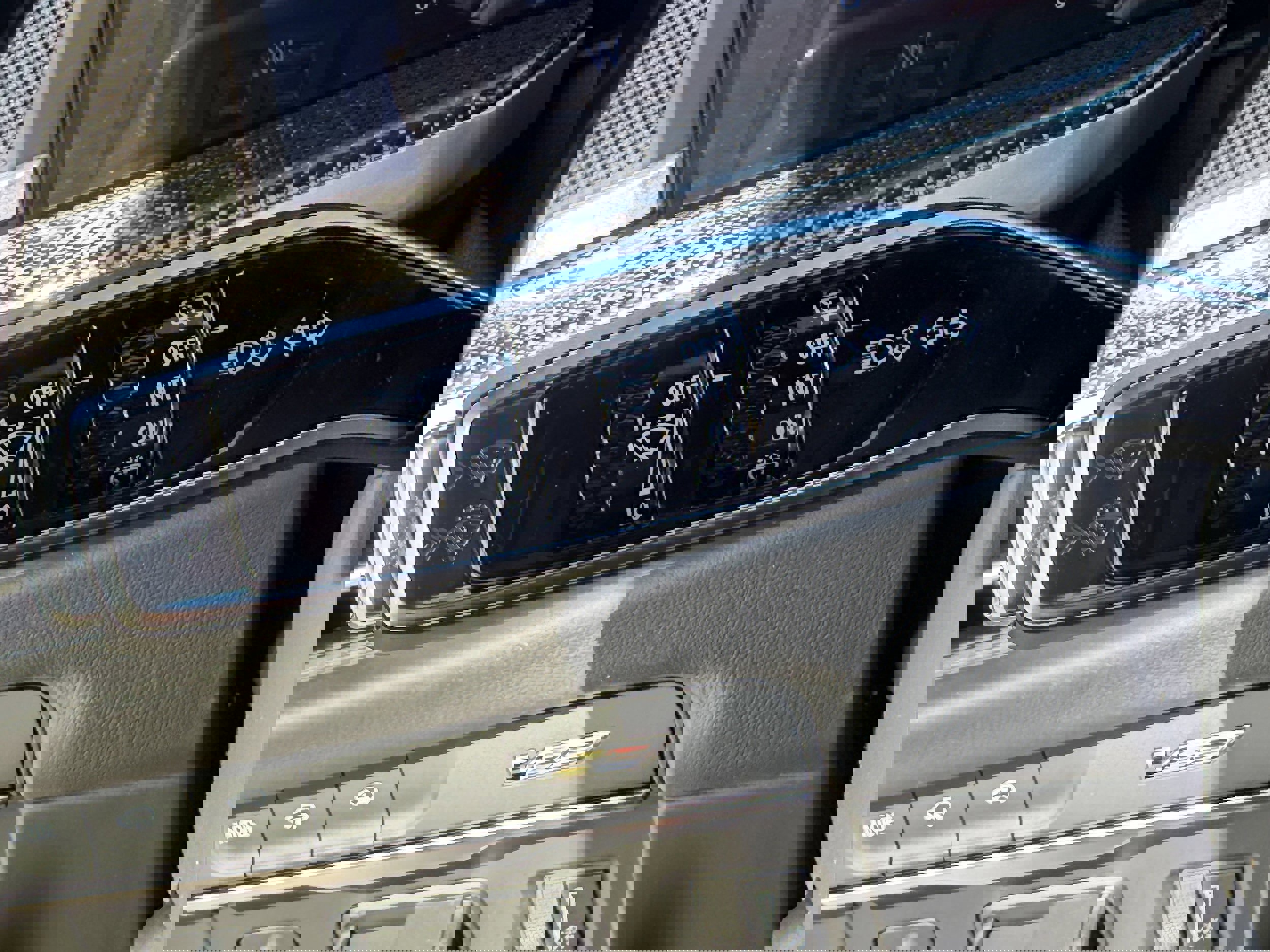 New 2026 Cadillac Escalade V AWD/4WD image 31