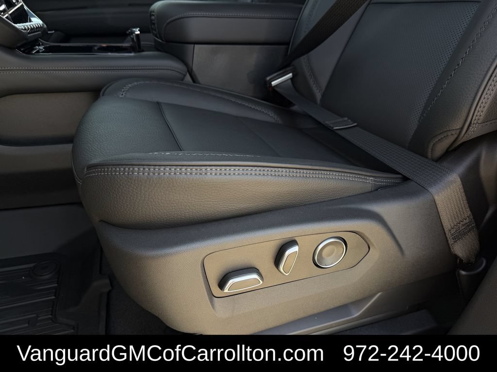 New 2026 GMC Yukon Denali w/ Denali Reserve Package AWD/4WD image 24