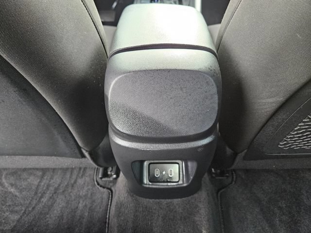 Used 2024 Hyundai Elantra SEL w/ Convenience Package FWD image 16