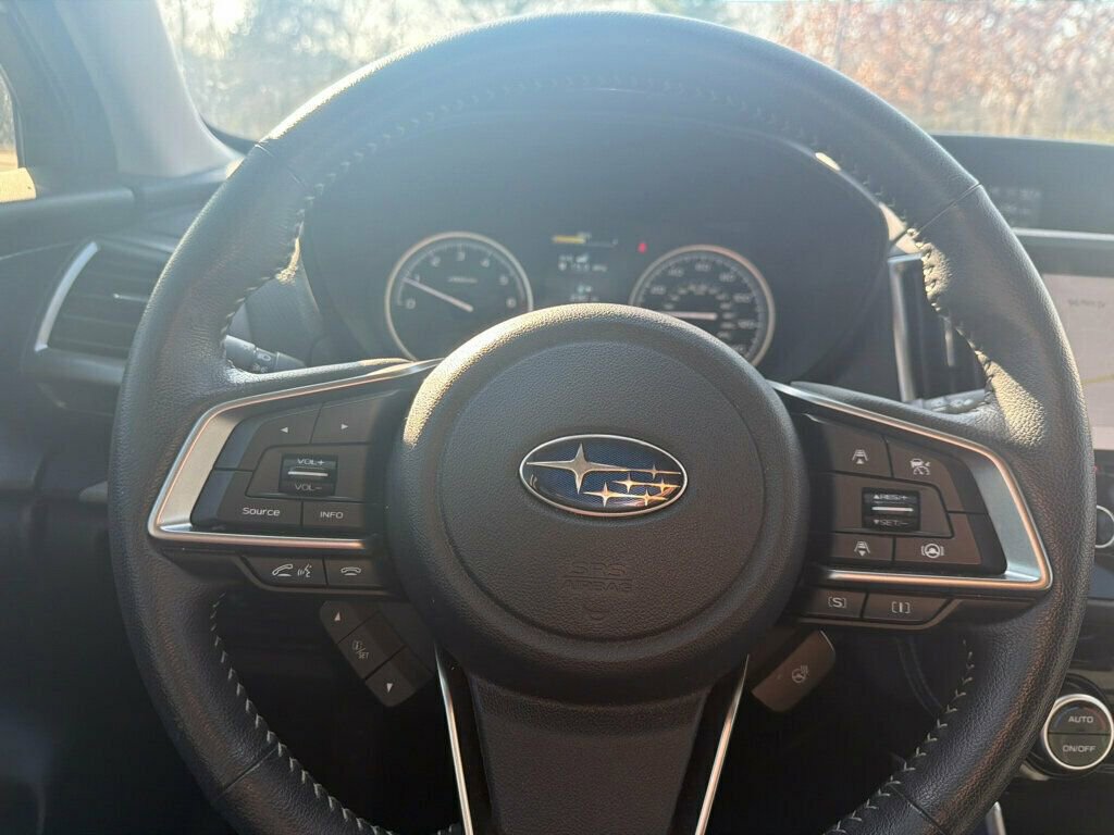 Used 2020 Subaru Forester Limited image 19