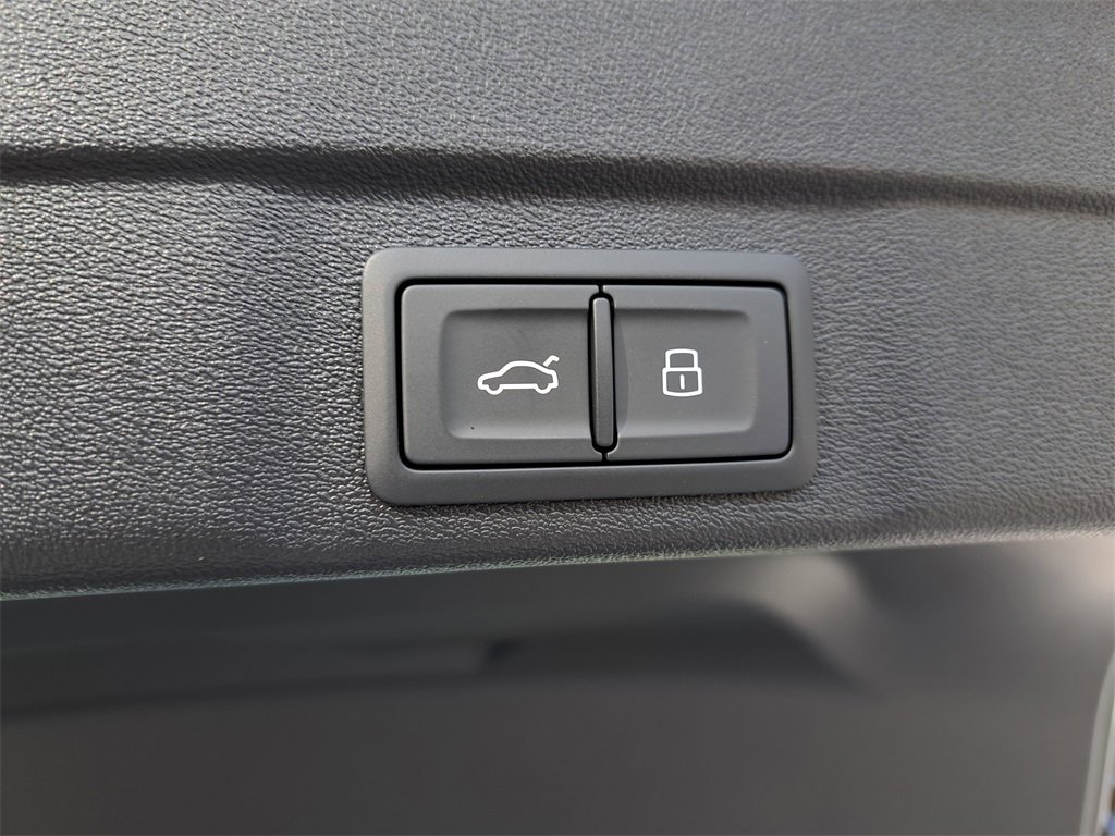 New 2025 Audi A5 2.0T Premium image 32