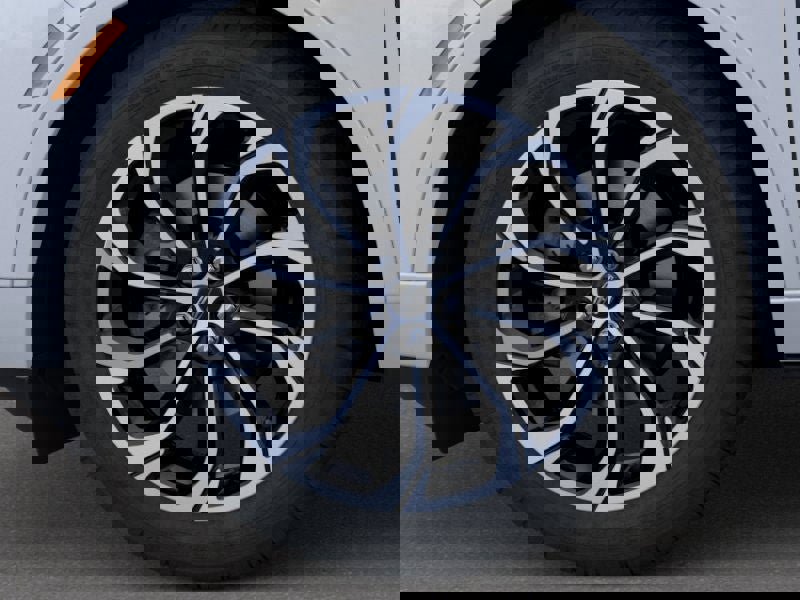 Used 2025 Lincoln Nautilus Reserve image 19