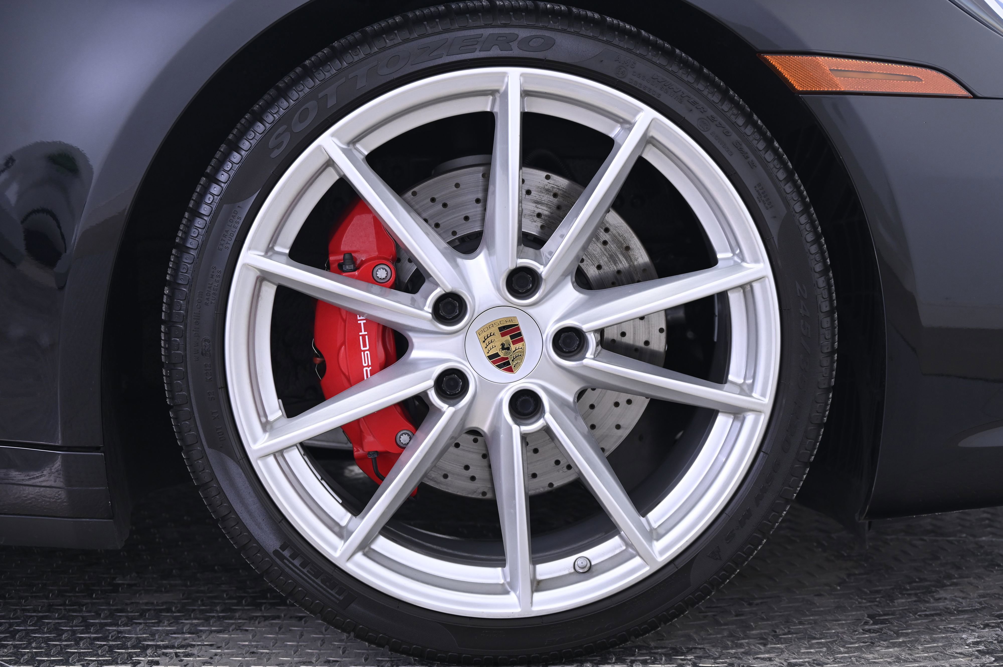 Certified 2020 Porsche 911 Carrera 4S image 14