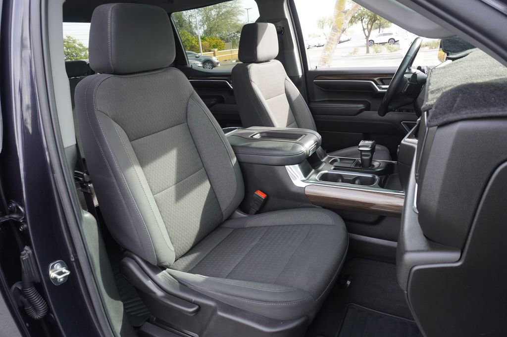 Used 2022 Chevrolet Silverado 1500 LT image 13