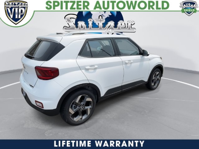 New 2026 Hyundai Venue SEL FWD image 14
