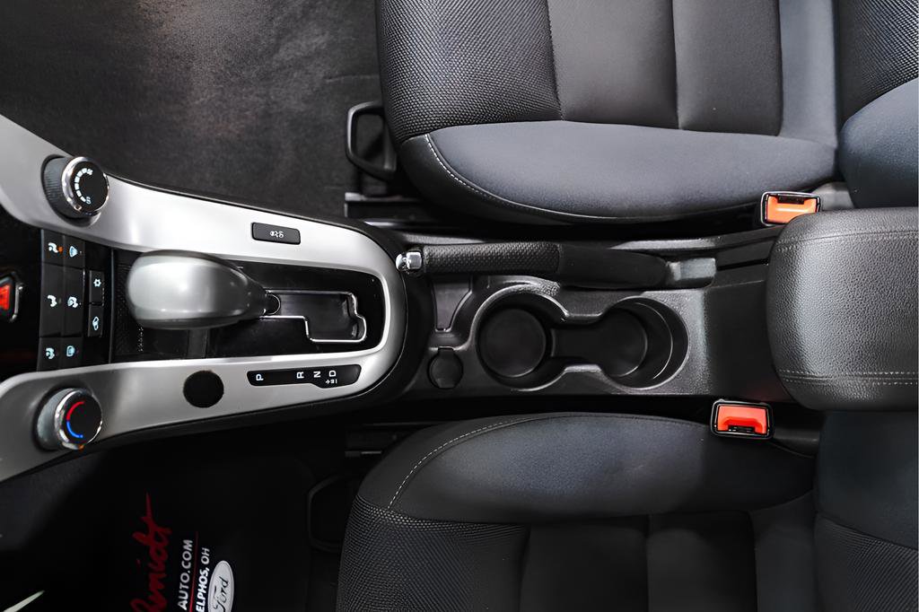 Used 2016 Chevrolet Cruze LT image 18