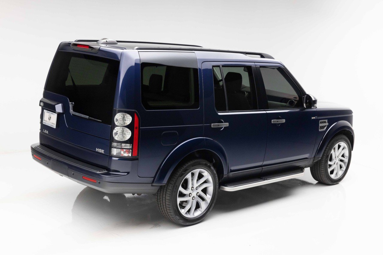 Used 2016 Land Rover LR4 HSE AWD/4WD image 3