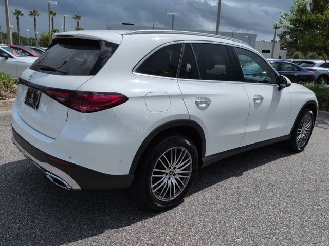 Certified 2026 Mercedes-Benz GLC 300 image 4