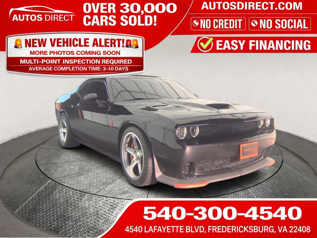 Used 2018 Dodge Challenger SRT Hellcat image 1