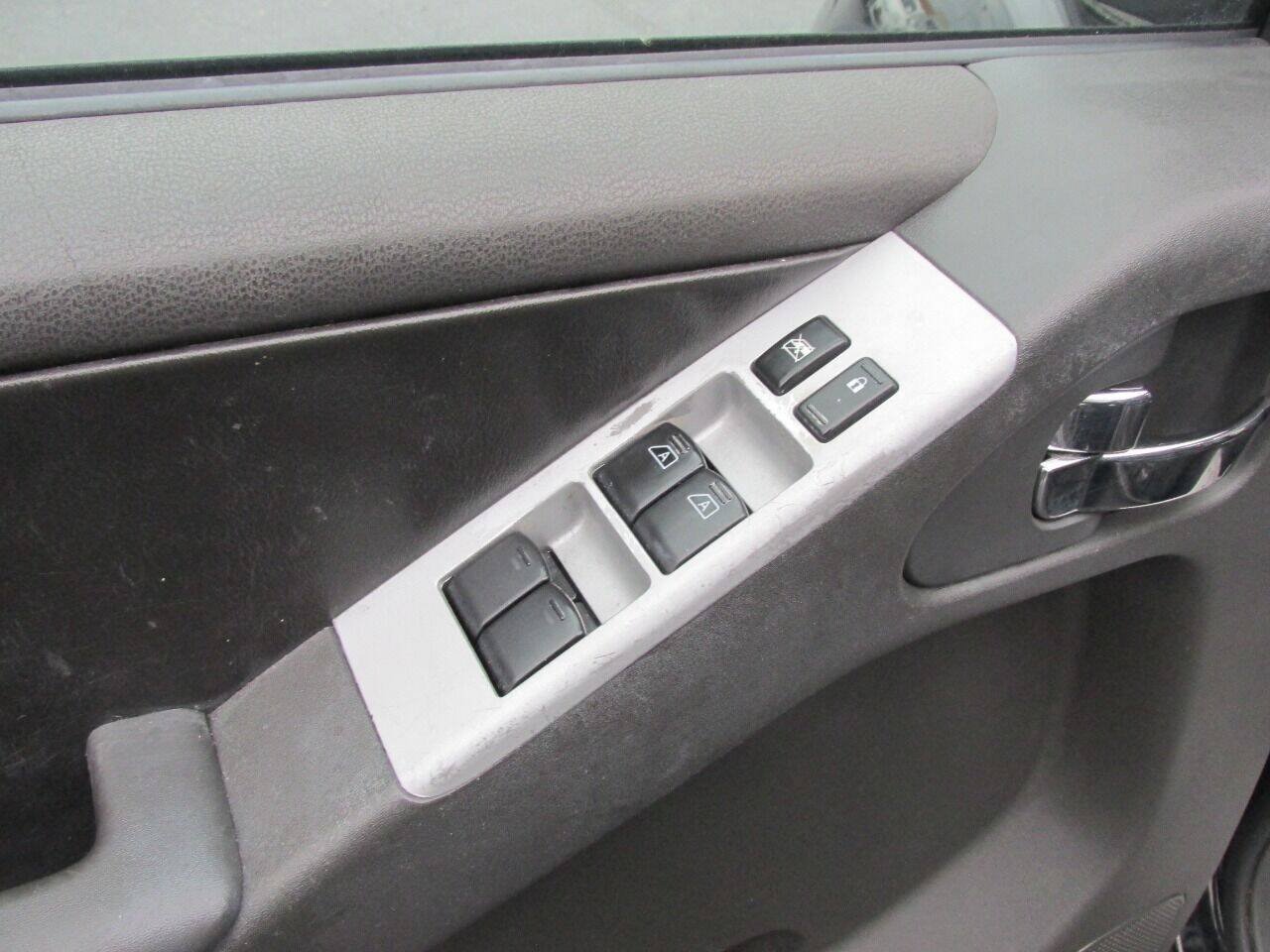 Used 2012 Nissan Pathfinder Silver w/ DVD Entertainment Pkg AWD/4WD image 48