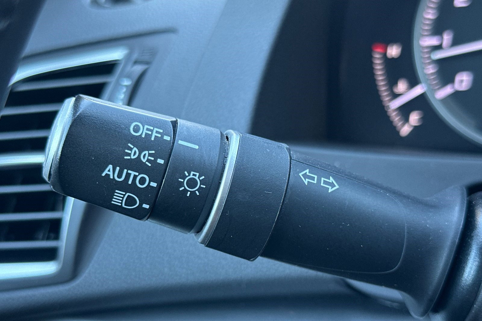 Used 2017 Acura RDX AWD w/ Technology Package image 33