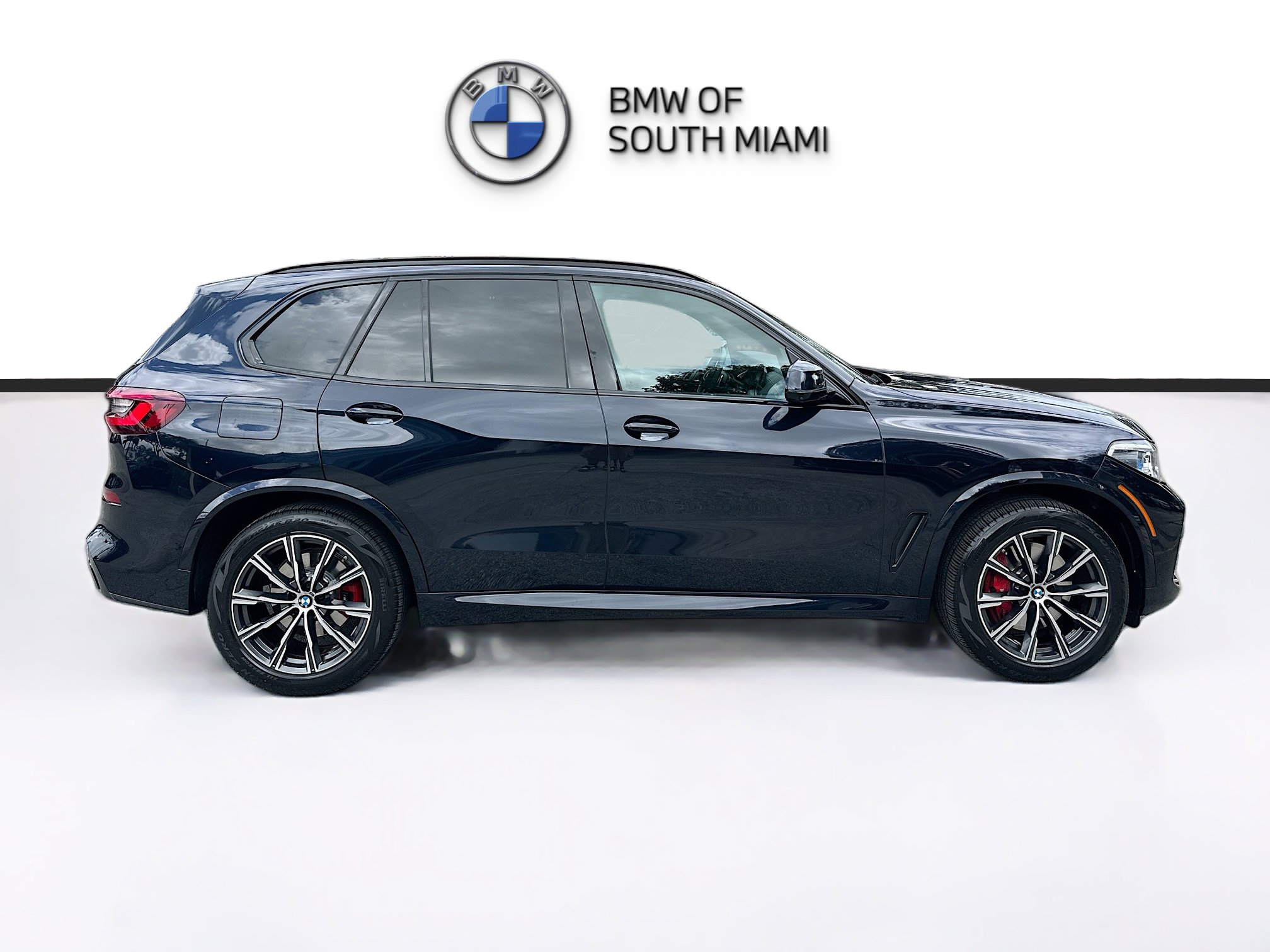 Certified 2023 BMW X5 sDrive40i w/ Executive Package RWD image 8