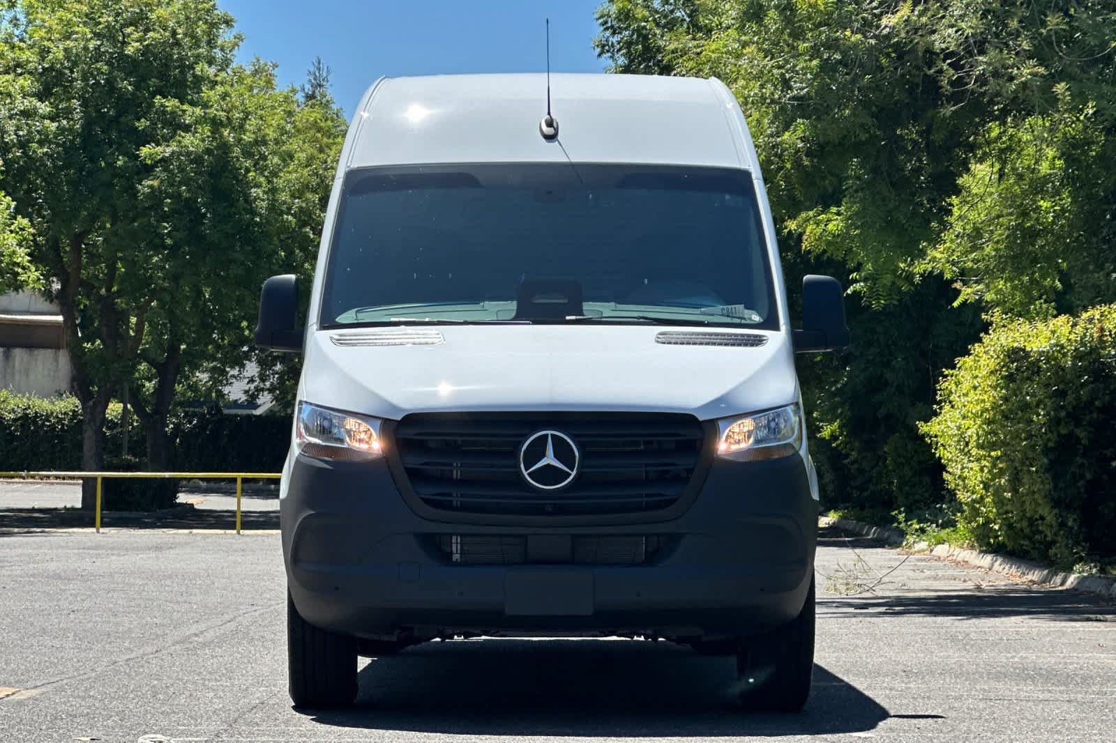 New 2026 Mercedes-Benz Sprinter 2500 image 8