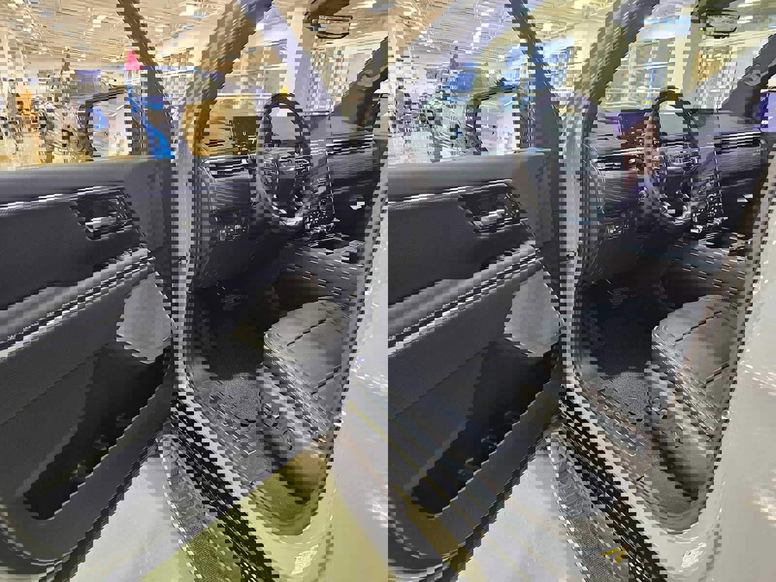 New 2024 GMC Sierra EV Denali image 21