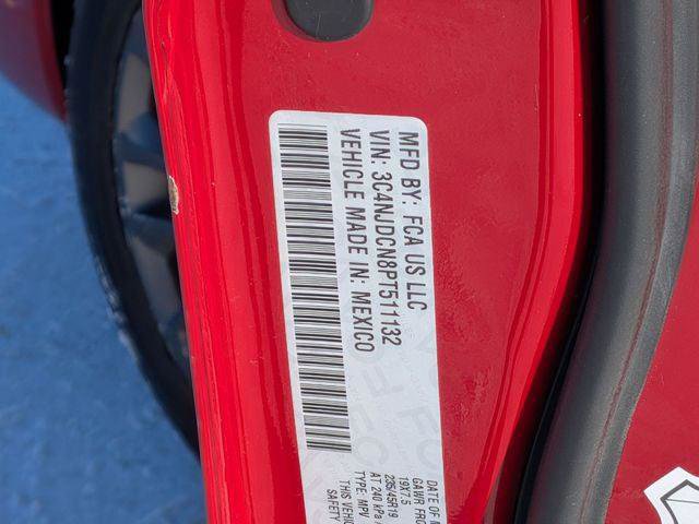 Certified 2023 Jeep Compass Limited image 32