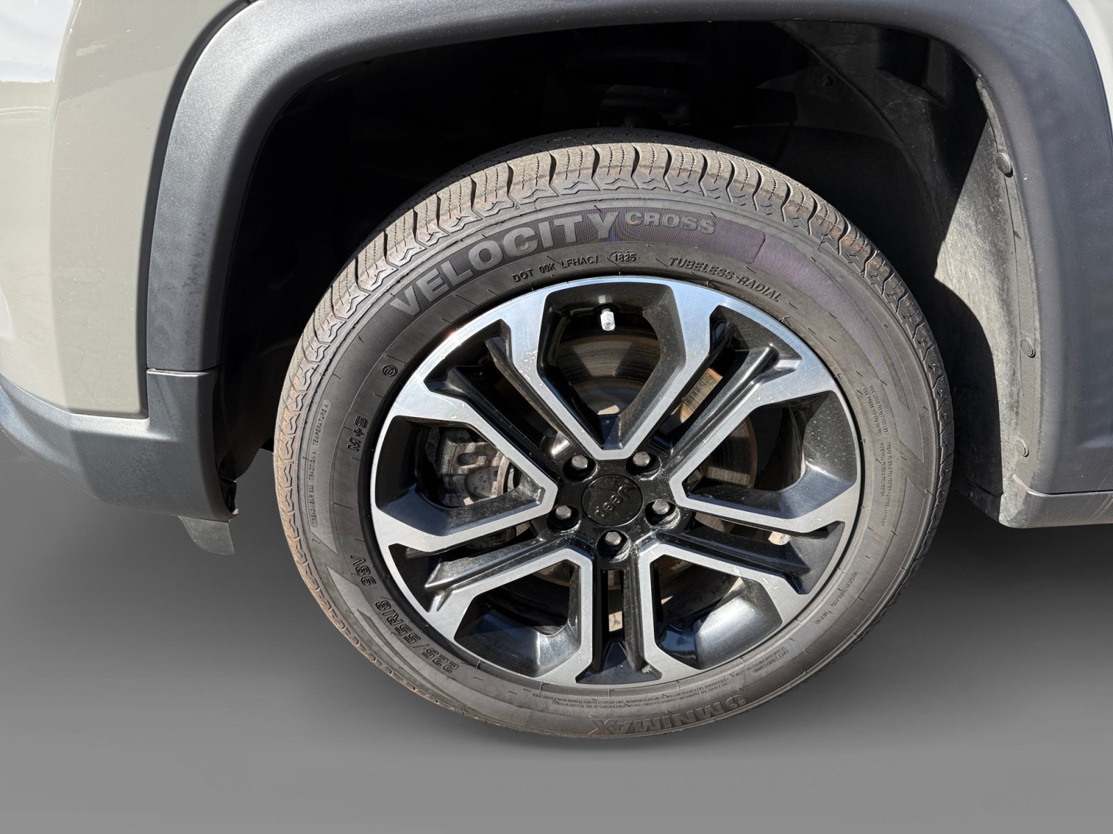 Used 2023 Jeep Compass Limited AWD/4WD image 9