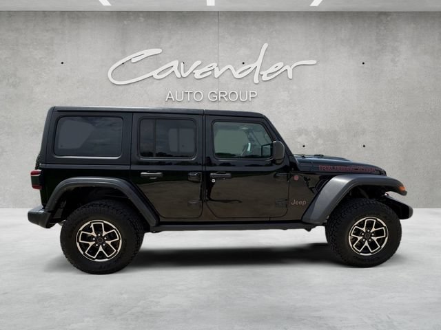 Used 2024 Jeep Wrangler Unlimited Rubicon AWD/4WD image 17