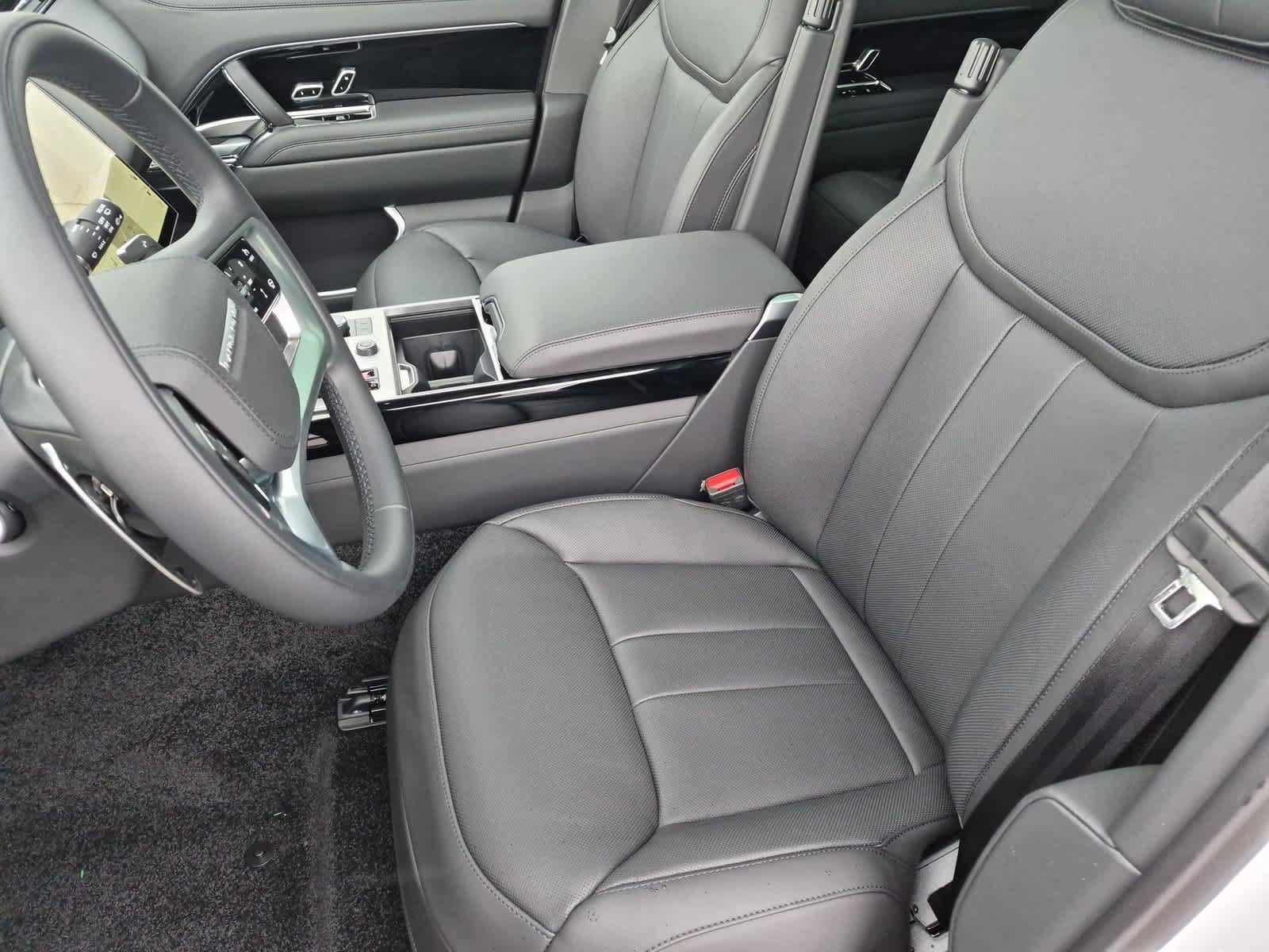 New 2027 Land Rover Range Rover SE AWD/4WD image 16