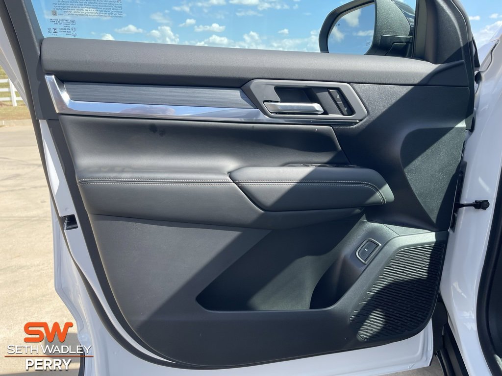 New 2026 GMC Terrain Elevation w/ Elevation Premium Package image 12