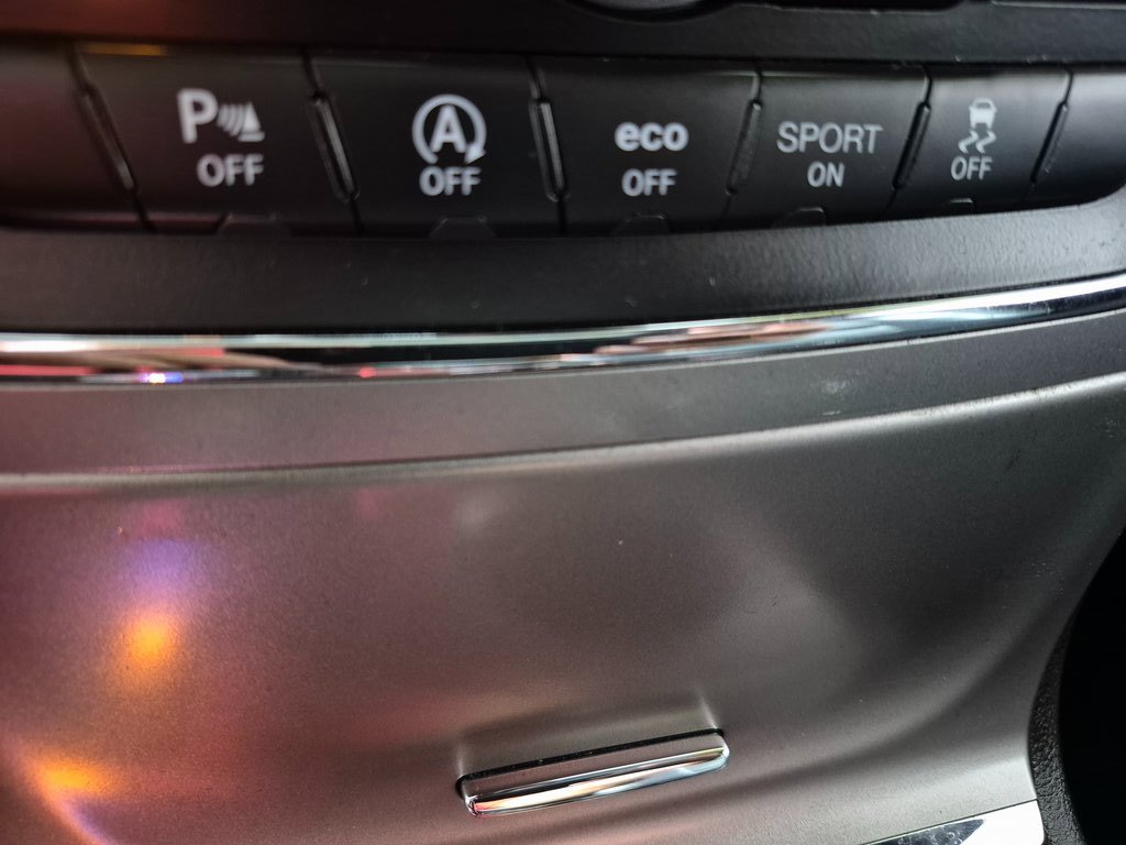 Used 2018 Jeep Grand Cherokee Limited image 27