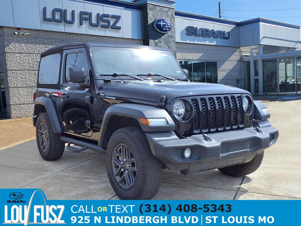 Used 2024 Jeep Wrangler Sport S image 1