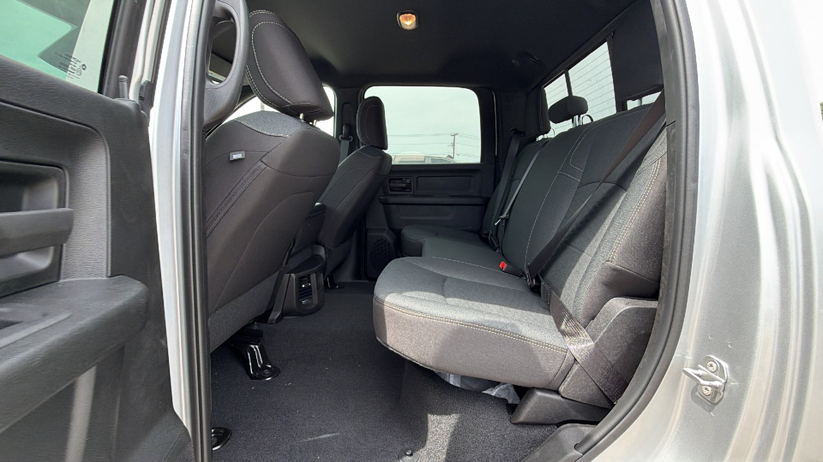 New 2026 RAM 2500 Tradesman AWD/4WD image 15