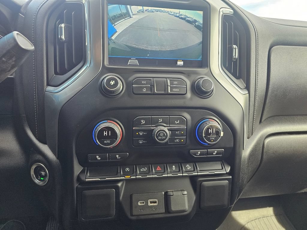 Used 2022 Chevrolet Silverado 1500 LT AWD/4WD image 15