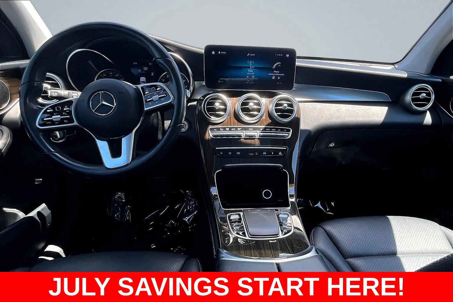 Used 2021 Mercedes-Benz GLC 300 w/ Premium Package image 9