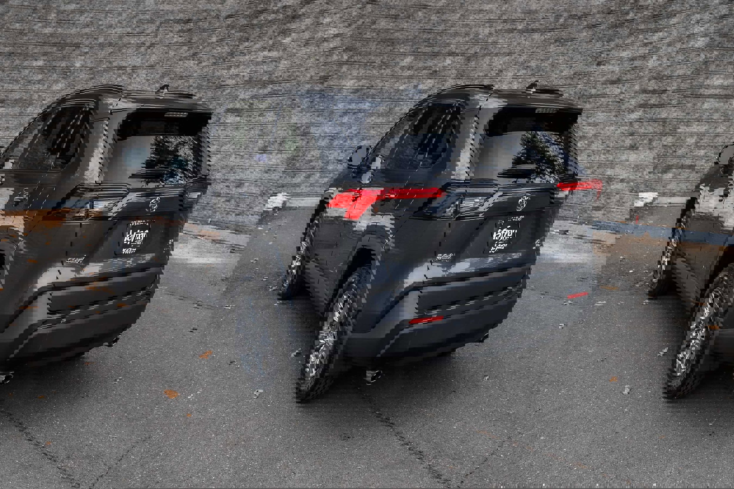 Certified 2023 Toyota RAV4 XLE w/ Convenience Package image 9