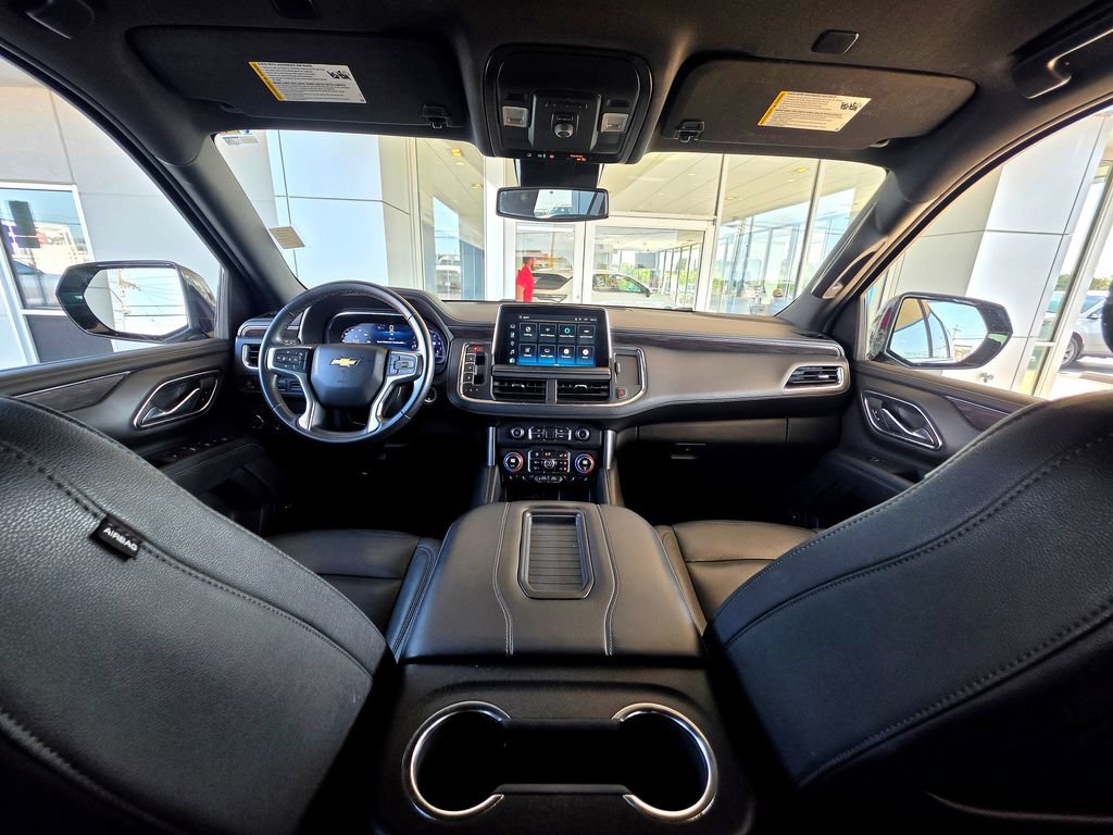 Used 2024 Chevrolet Suburban LT AWD/4WD image 14