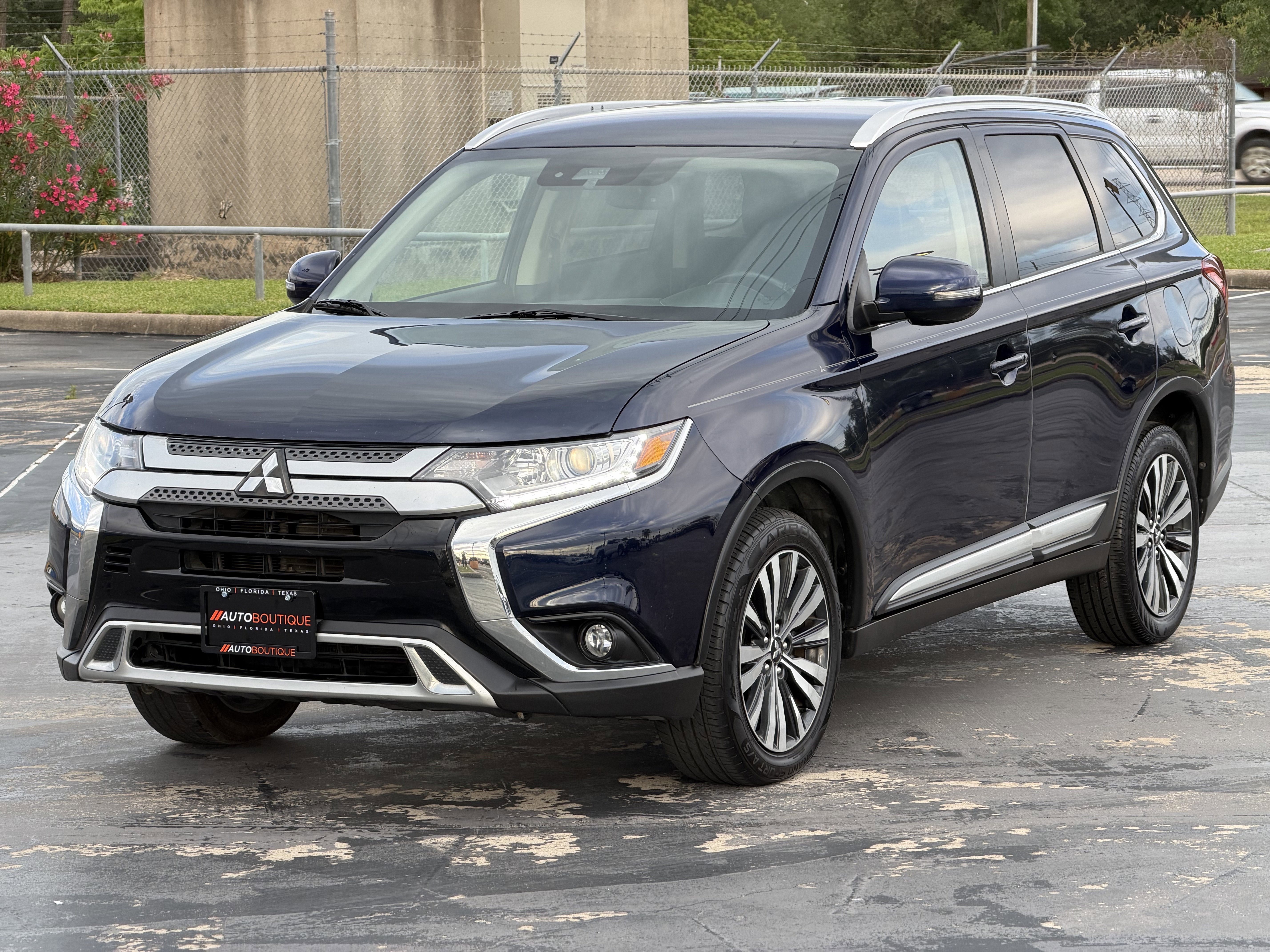 Used 2020 Mitsubishi Outlander SE AWD/4WD image 5